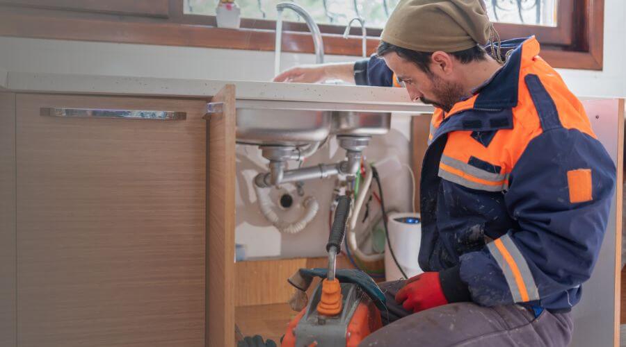 Professional expert plumbing services in Foster, OR